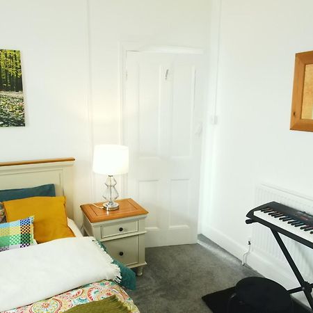 Service Accommodation 2 Bed Room Apartment In Newport South Wales Near Celtic Manor Icc Wales Eksteriør bilde
