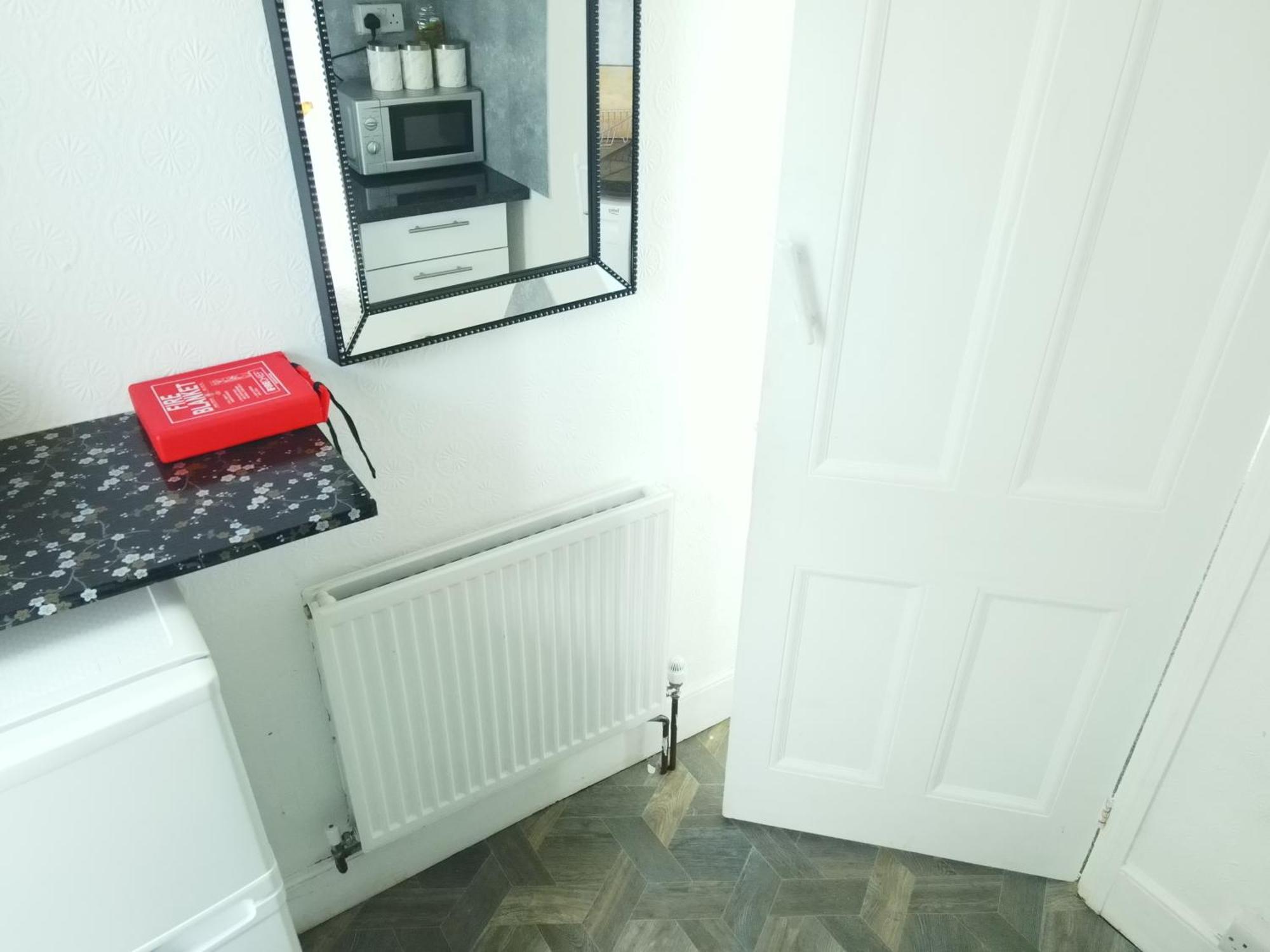 Service Accommodation 2 Bed Room Apartment In Newport South Wales Near Celtic Manor Icc Wales Eksteriør bilde