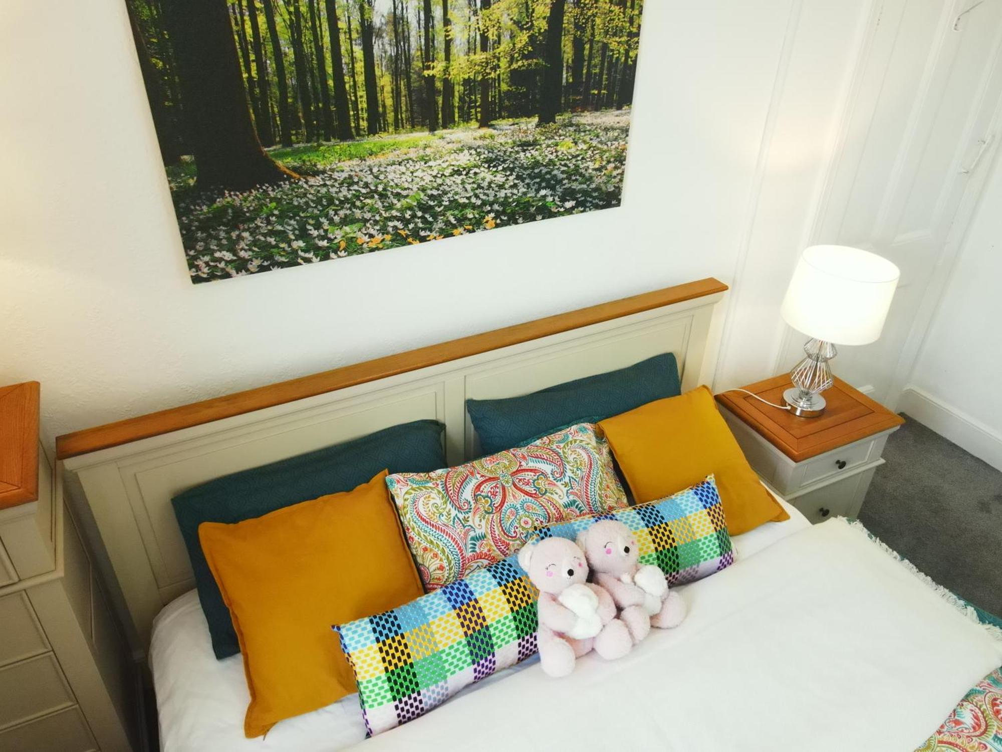Service Accommodation 2 Bed Room Apartment In Newport South Wales Near Celtic Manor Icc Wales Eksteriør bilde