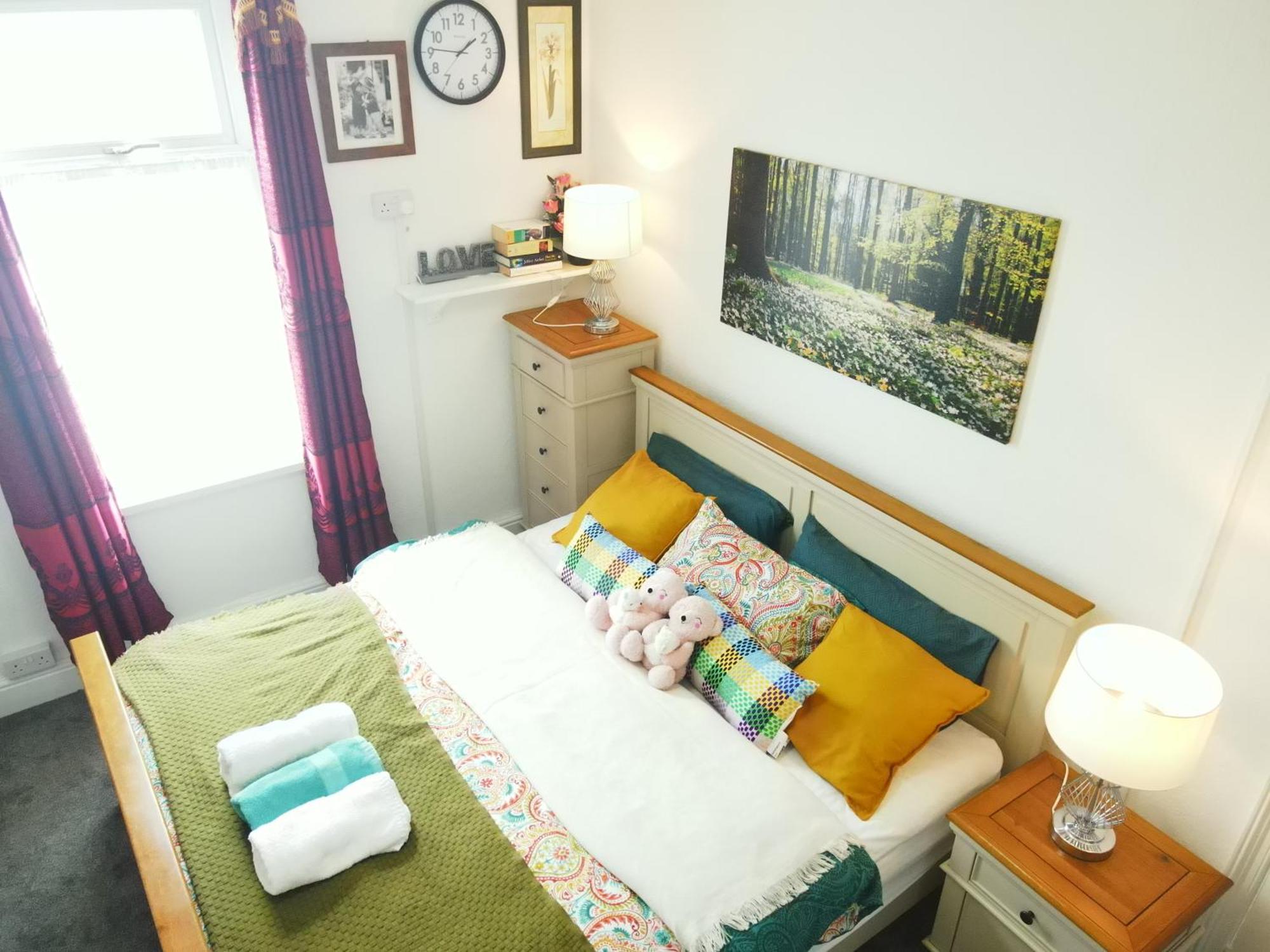 Service Accommodation 2 Bed Room Apartment In Newport South Wales Near Celtic Manor Icc Wales Eksteriør bilde